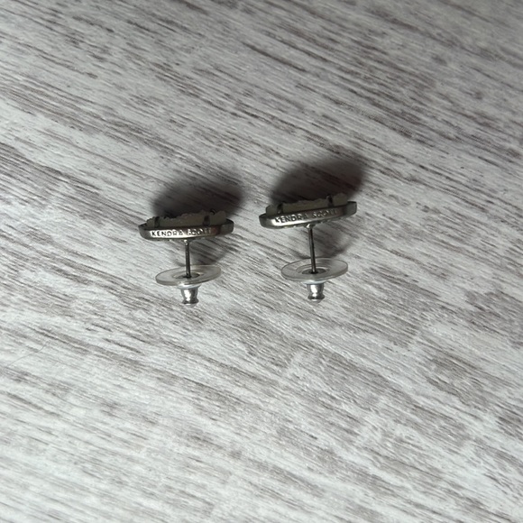 Kendra Scott Silver Elisa Iridescent Drusy Studs - Picture 2 of 7